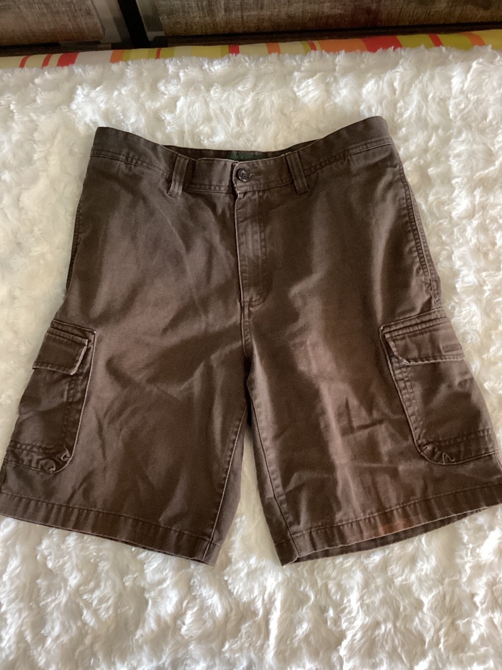 Eddie Bauer Men’s Cargo Shorts, Size 32, Brown